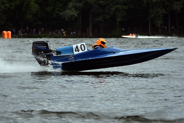 际行动告诉 际行动告诉