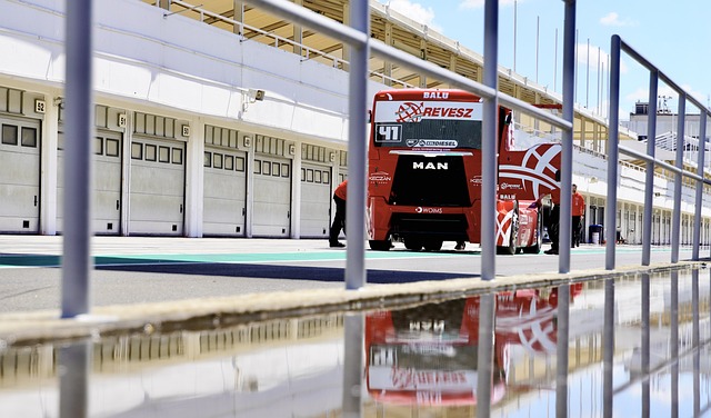 杜兰特怒砸 杜兰特怒砸